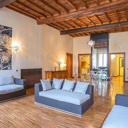 Piazza Venezia Charming Apartments With View Рим Екстериор снимка